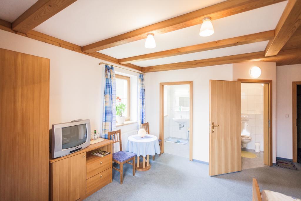 Landgasthof Sepplwirt Kindberg Room photo